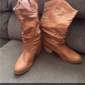 Tan Heeled Boots with Slouchy Design and Rounded Toe